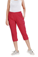 Load image into Gallery viewer, Knit Capri (Poppy Red)
